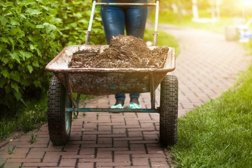 Recycling and donation during house clearance